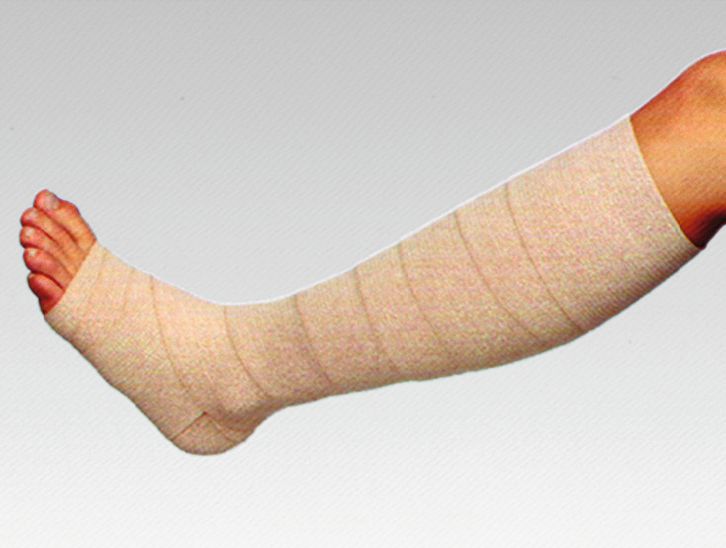 5025849 Elastische Binde Perfekta Langzug 10Mx12CM Hautfarbe